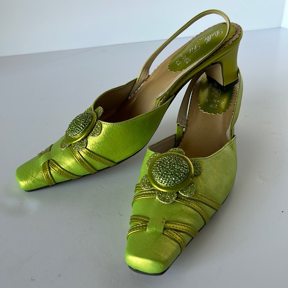 Belle Fit Shoes - Italian Leather Retro Pumps - Belle Fit